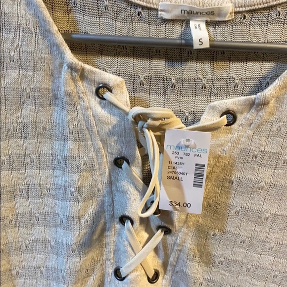 ✨NWT✨ - Picture 2 of 4